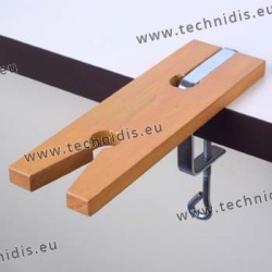 Bench pin with clamp