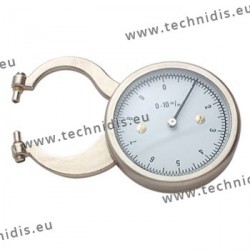 Lens gauge with steel tips